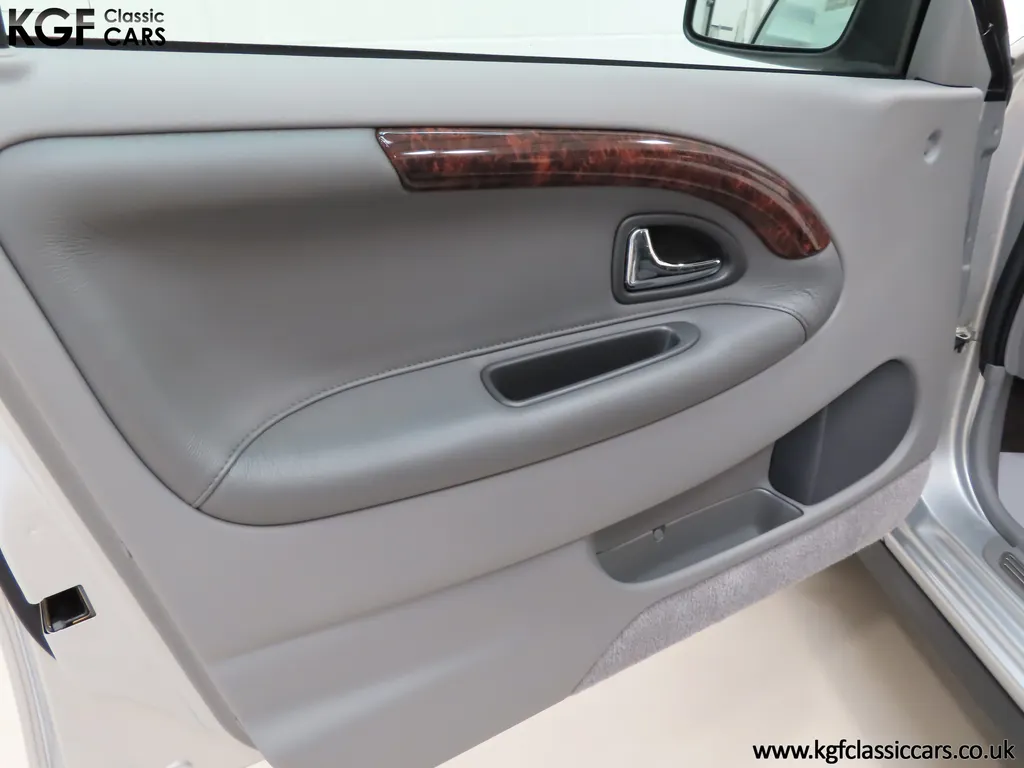 Volvo s40 1fkzi jr7a9db3zlsynwv