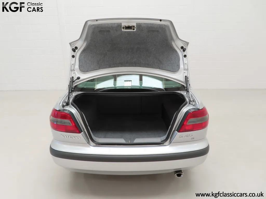 Volvo s40 88evzoq2oecigfwzzrv64
