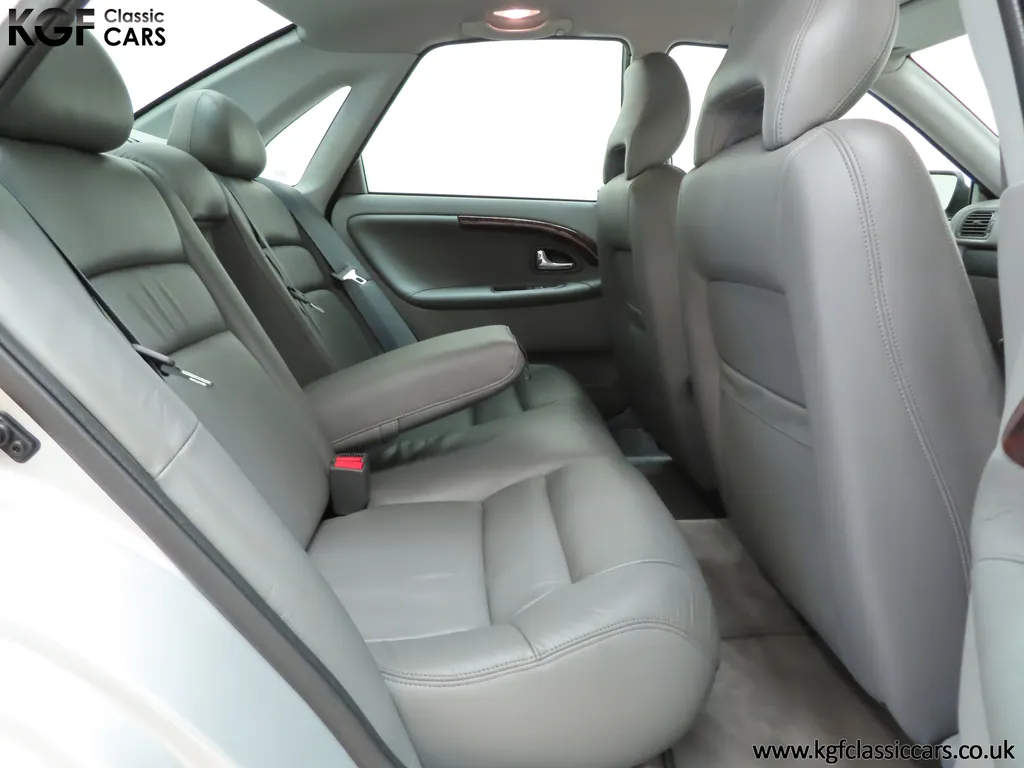Volvo s40 gfxr9m90 9nkch e  bp5