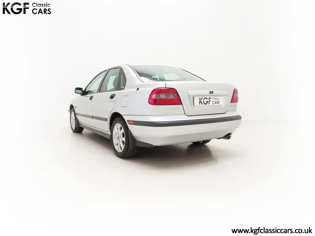 Volvo s40 n2aj4mmfbxjbwnzo 30gn