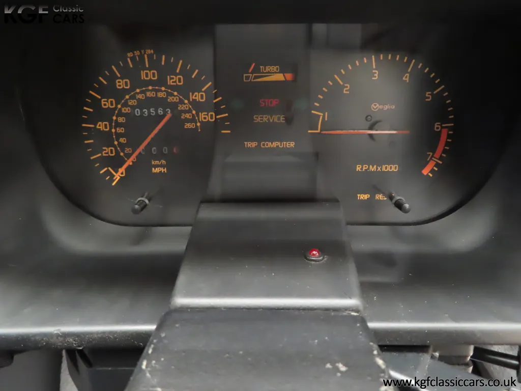 Renault gta oubh8z86n4q3vpwkxqk81