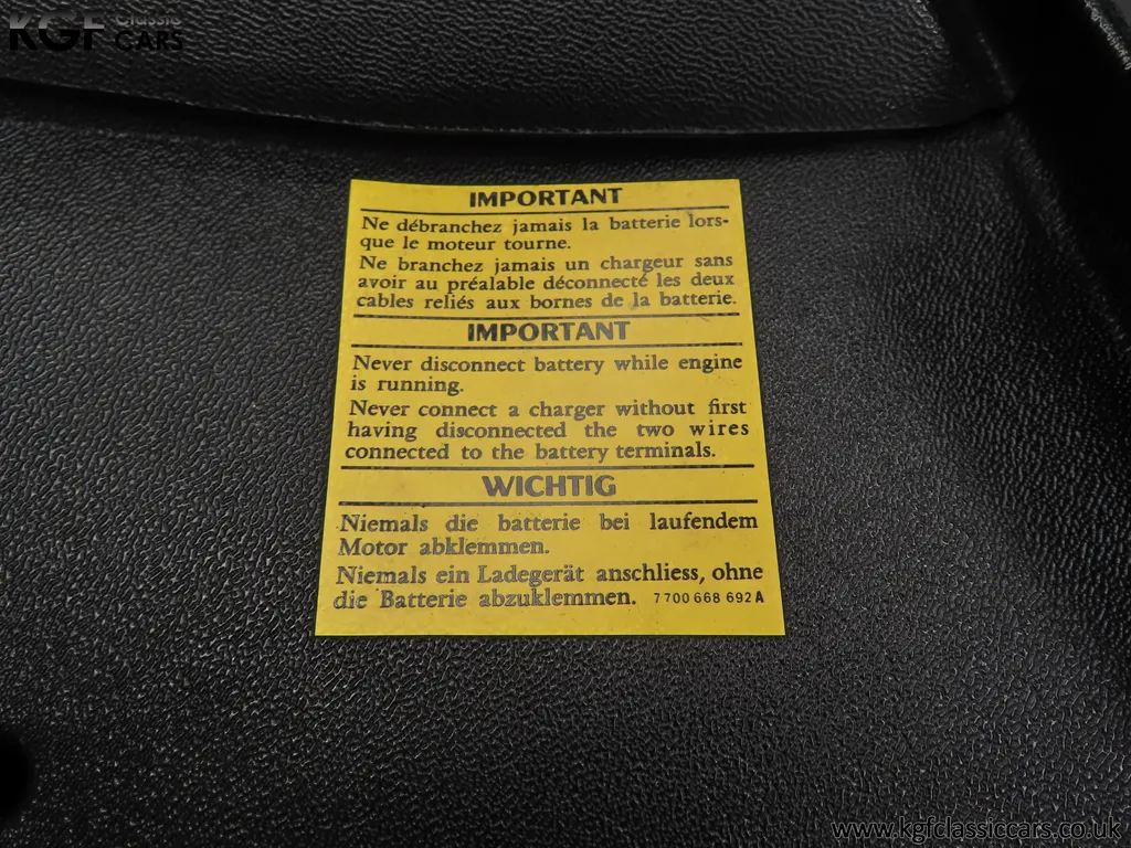 Renault gta yo4xnqe8qxt5nhg09vk3o