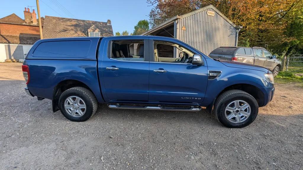 Ford ranger xlsizib4qshw24p4xub l