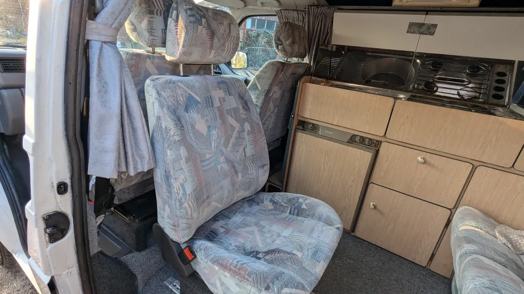 Volkeswagon campervan t4 td ft6 swb  qyqx25vgqwracozj8abkq