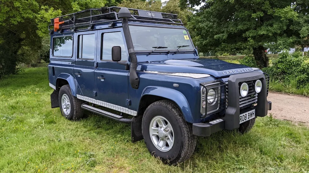 Land rover defender c 2ud qqpxwhiggtdea s