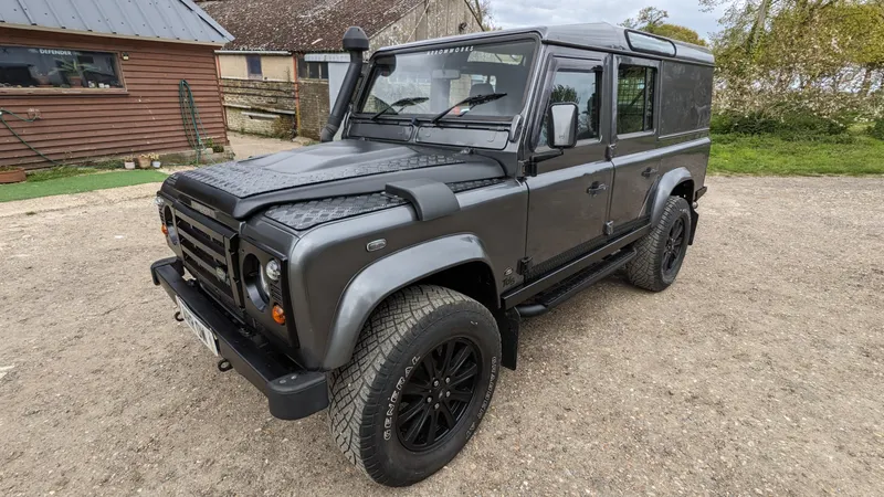 Land rover defender crkxk5qjhchceutwwkxxn