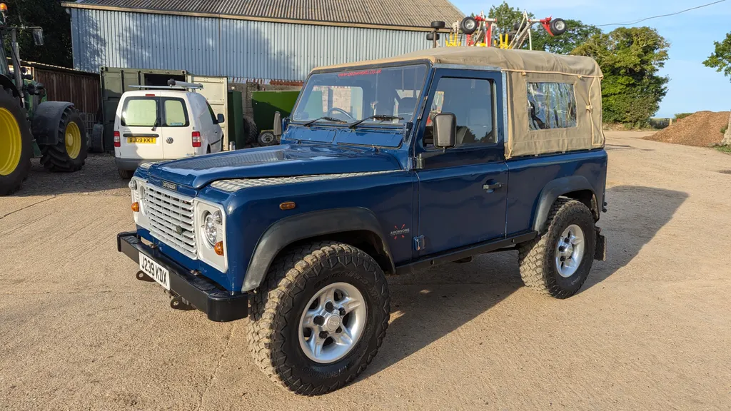 Land rover defender 90 3lk 4onmpn0nkunvlgeyo