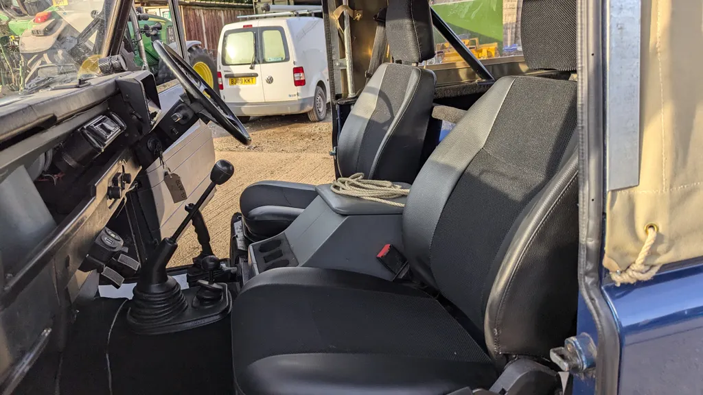 Land rover defender 90 l2lowex5 yduxyqjfdr3n