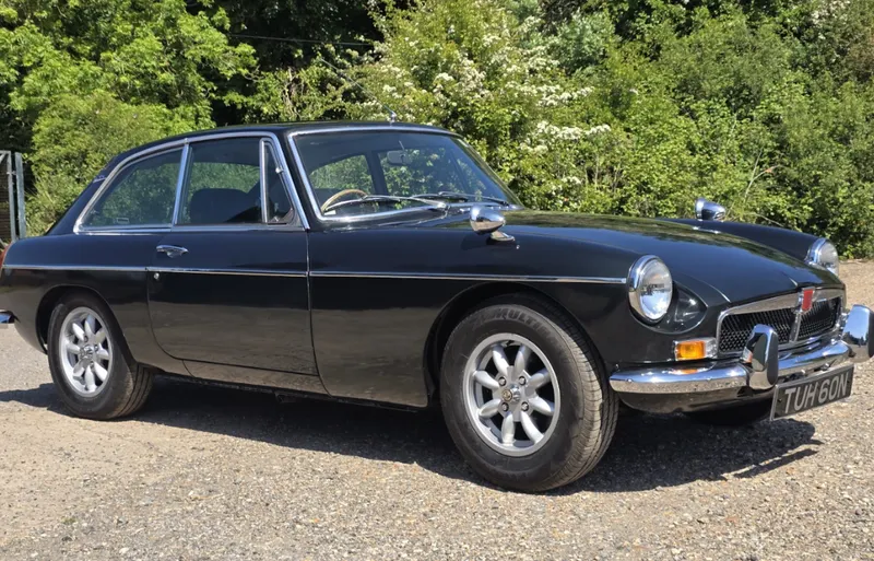 Mgb gt fhct81lkek dq6zyb 3un