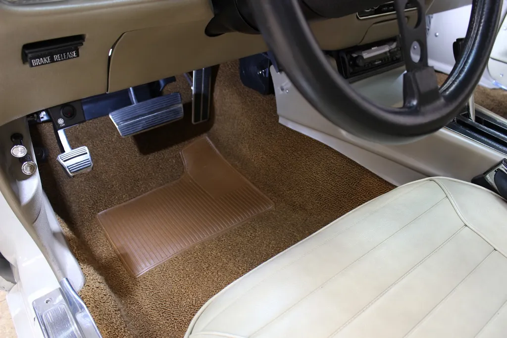 1970 pontiac  transam 400 v8 ram air iii auto nut  bolt restoration  ouovl9uhoa68t5cdv4nsh