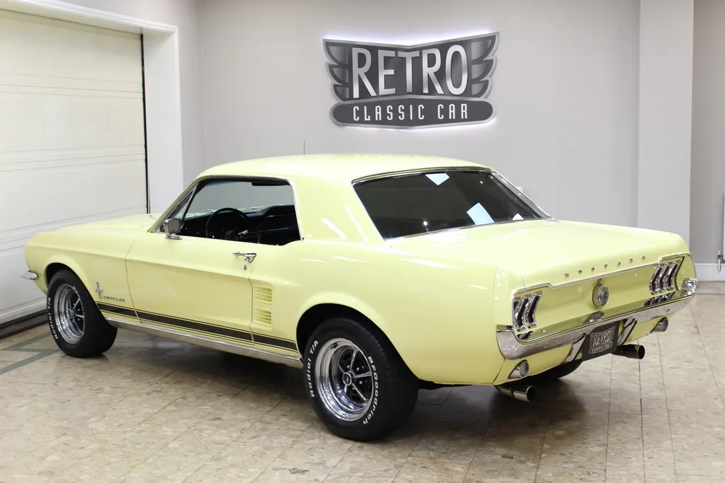 1967 ford  mustang coupe 289 v8 manual   restored   show winning  2yjcr07jl50ocm5na612c