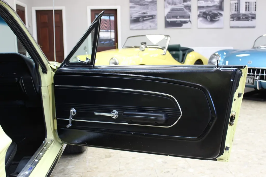 1967 ford  mustang coupe 289 v8 manual   restored   show winning  vkfpkd9t7gn9zdrrgtxk9