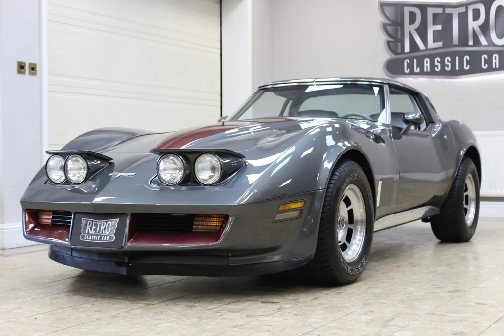1981 chevrolet  corvette c3 350 v8 auto   restored  5y9rdgmg0mxtgdmiijfui