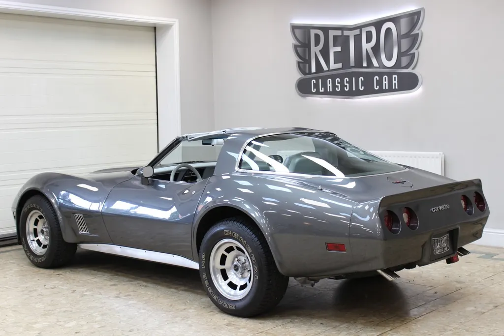 1981 chevrolet  corvette c3 350 v8 auto   restored  eoylpepoadsw73yrihwle