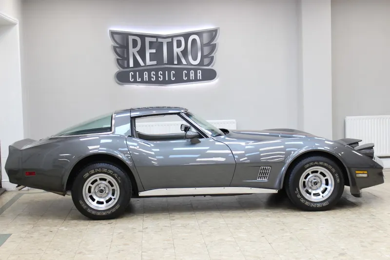 1981 chevrolet  corvette c3 350 v8 auto   restored  wdwvzspr6desu k7cidb7