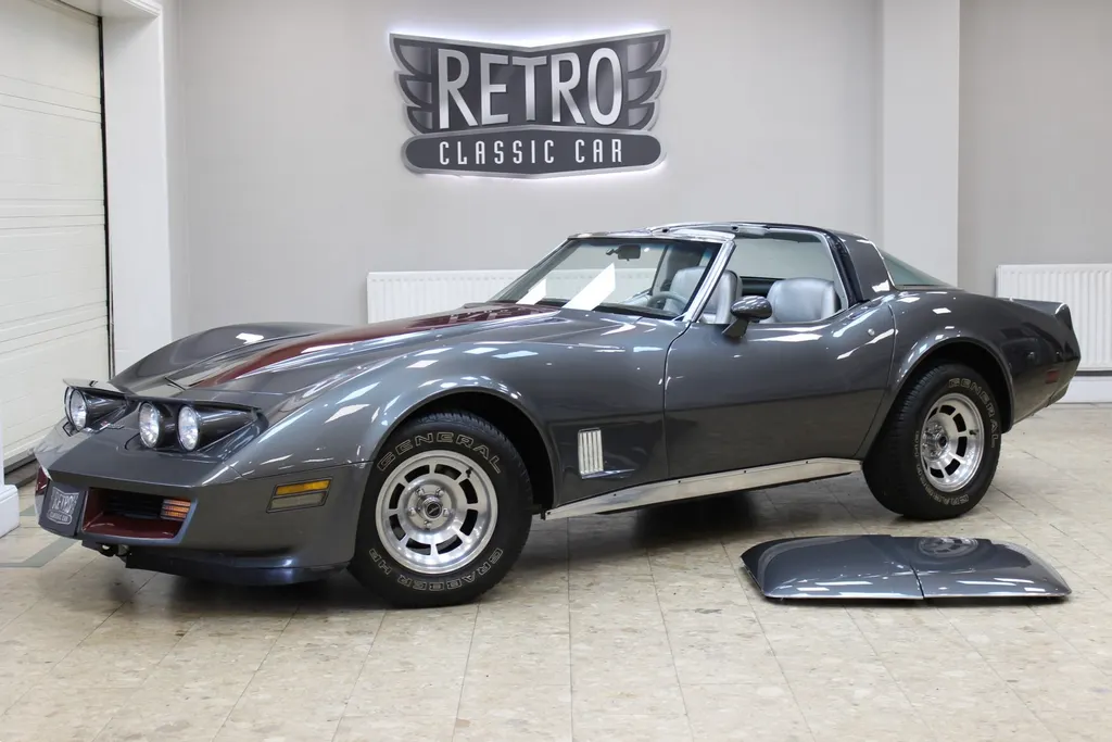 1981 chevrolet  corvette c3 350 v8 auto   restored  pv9tknr5gzn4xssktlddp