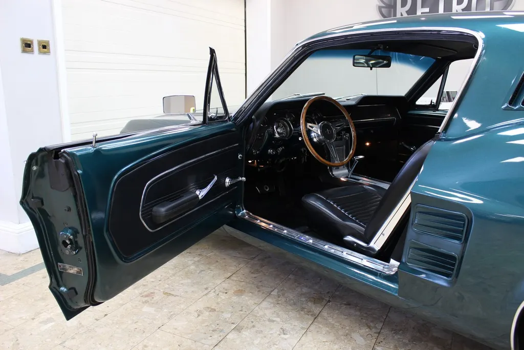 1967 ford  mustang fastback gta 289 v8 auto   fully restored  ybw 8vvm xgsudbst3bkg
