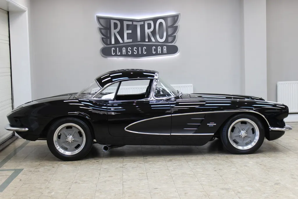 1961 chevrolet  corvette c1 restomod 350 v8 manual   fully restored huge spec  8drincjanfeod3gr 5w41