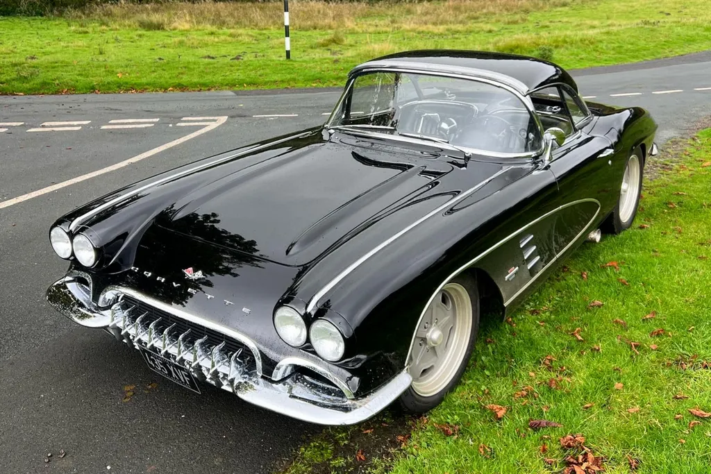 1961 chevrolet  corvette c1 restomod 350 v8 manual   fully restored huge spec  mqmhk6n2zdqo9kivfv5wy