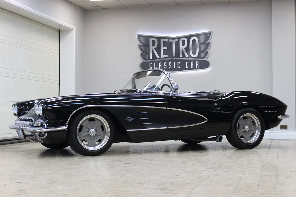 1961 chevrolet  corvette c1 restomod 350 v8 manual   fully restored huge spec  fv9ukj2ftsga0o8qw s66