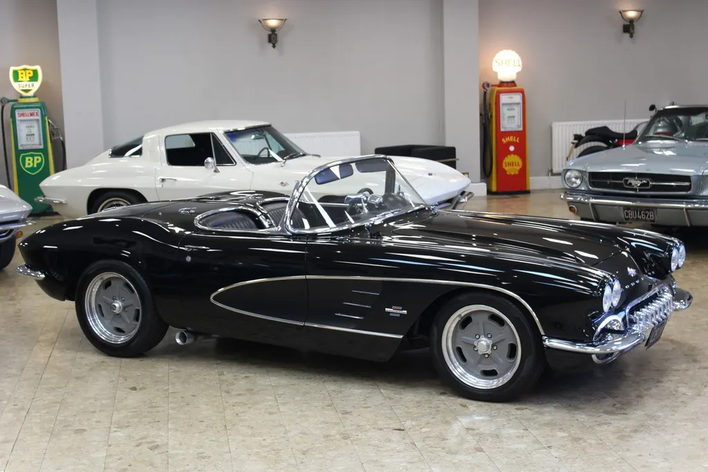 1961 chevrolet  corvette c1 restomod 350 v8 manual   fully restored huge spec  twiy i 2op7bvk63y2tjq