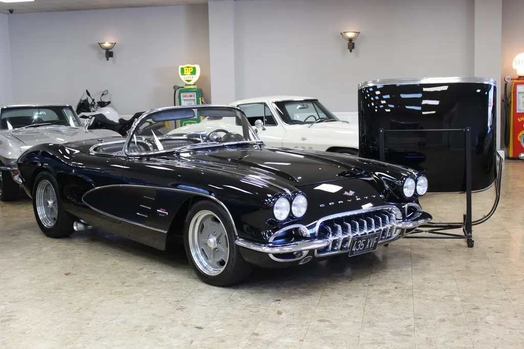 1961 chevrolet  corvette c1 restomod 350 v8 manual   fully restored huge spec  wx 7 pitf7sq2cvydulyp