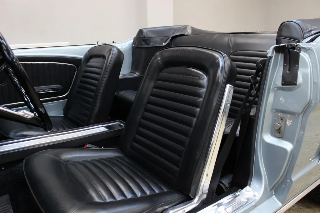 1964 12 ford  mustang convertible 260 v8 auto   fully restored exceptional  3 sbbj1hfrguo4pugsceq