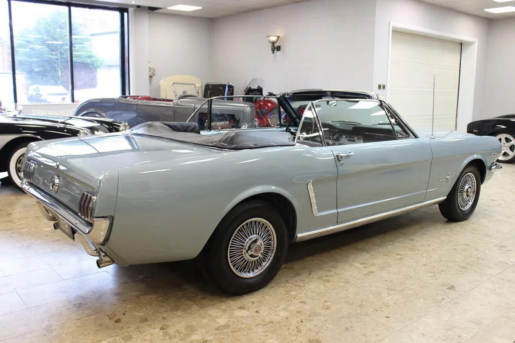 1964 12 ford  mustang convertible 260 v8 auto   fully restored exceptional  n km ri8mc7uoi51 x82q