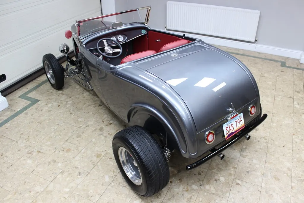 1932 ford  1932 ford model b roadster hotrod 302 v8 auto   exceptional new build  9m5opmvtr9uzq qsukkl2