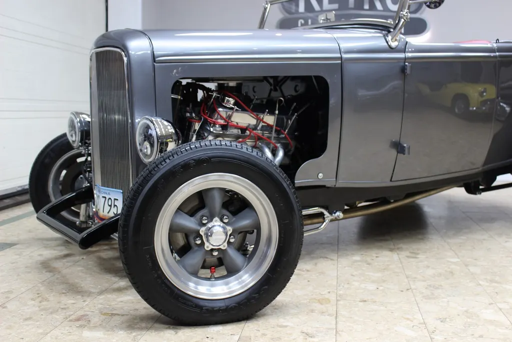 1932 ford  1932 ford model b roadster hotrod 302 v8 auto   exceptional new build  h3abtliigggskuxnadgpd
