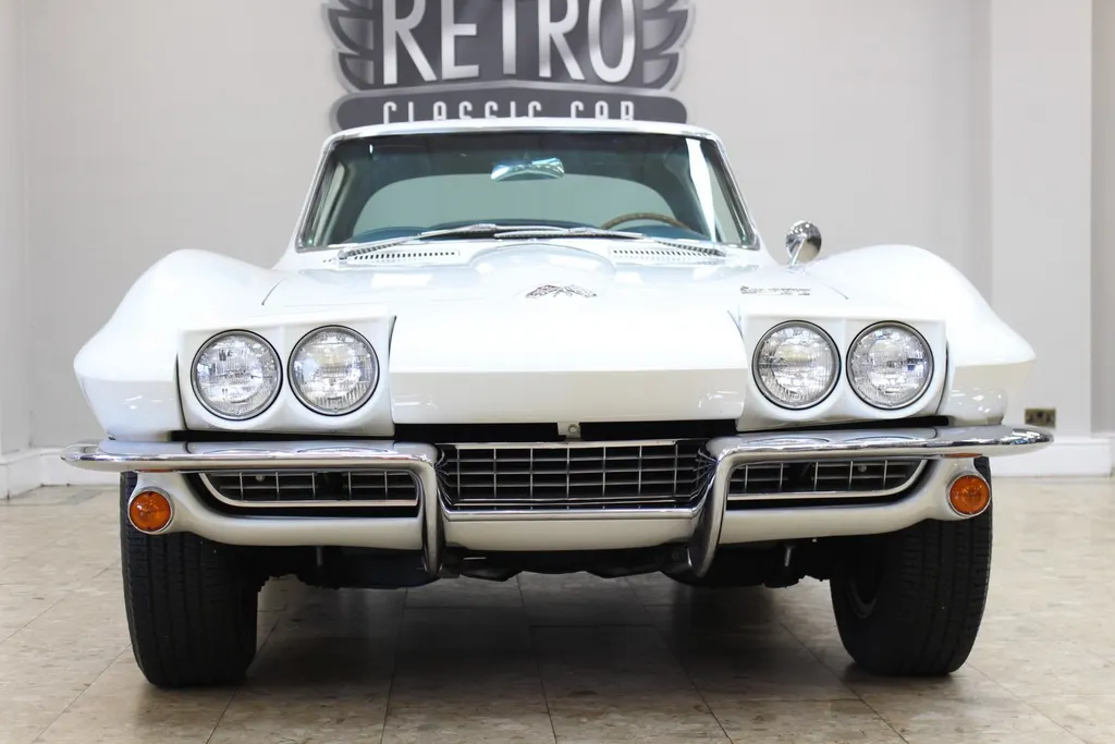 1966 chevrolet  corvette stingray c2 327 v8 manual   displayed at london concours  cbhtytydrszeyhy4u7xs0