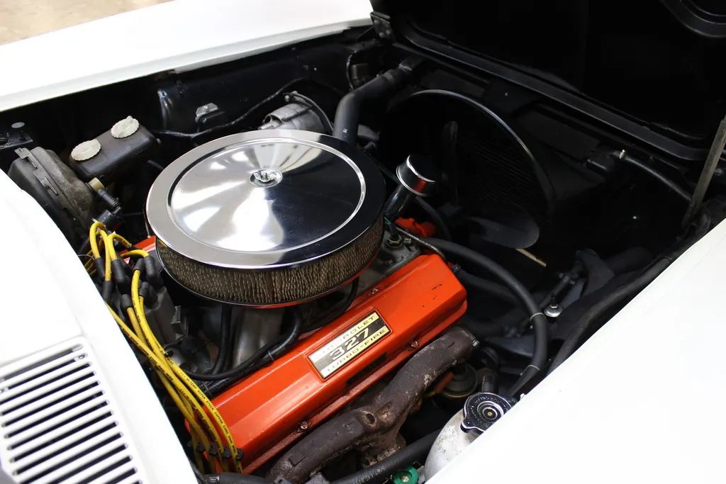 1966 chevrolet  corvette stingray c2 327 v8 manual   displayed at london concours  ixzqobzxm7vjp3xdddxw5