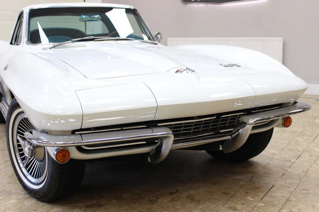 1966 chevrolet  corvette stingray c2 327 v8 manual   displayed at london concours  ot4pvywtpfrmgmr0pe4l9
