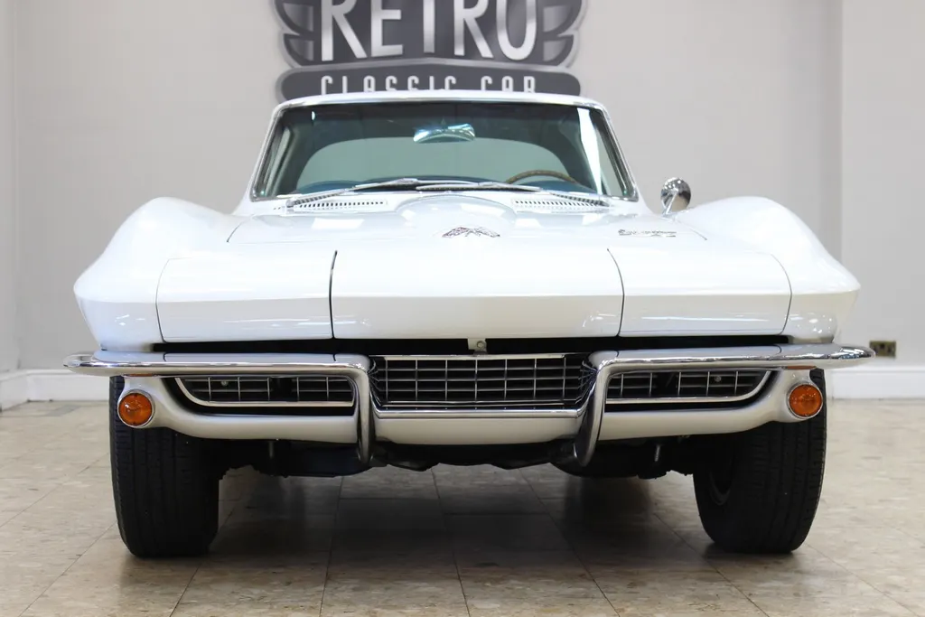 1966 chevrolet  corvette stingray c2 327 v8 manual   displayed at london concours  y8qwm5hl6h9iijmdwptoc