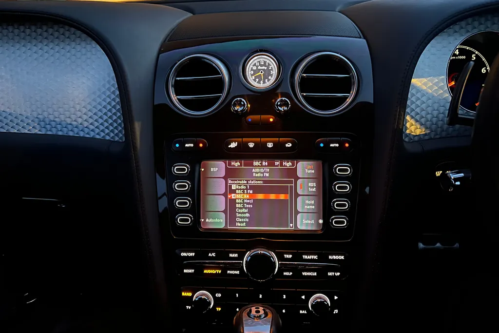 Bentley continental gt j x7hqv3nitjayimf7kig