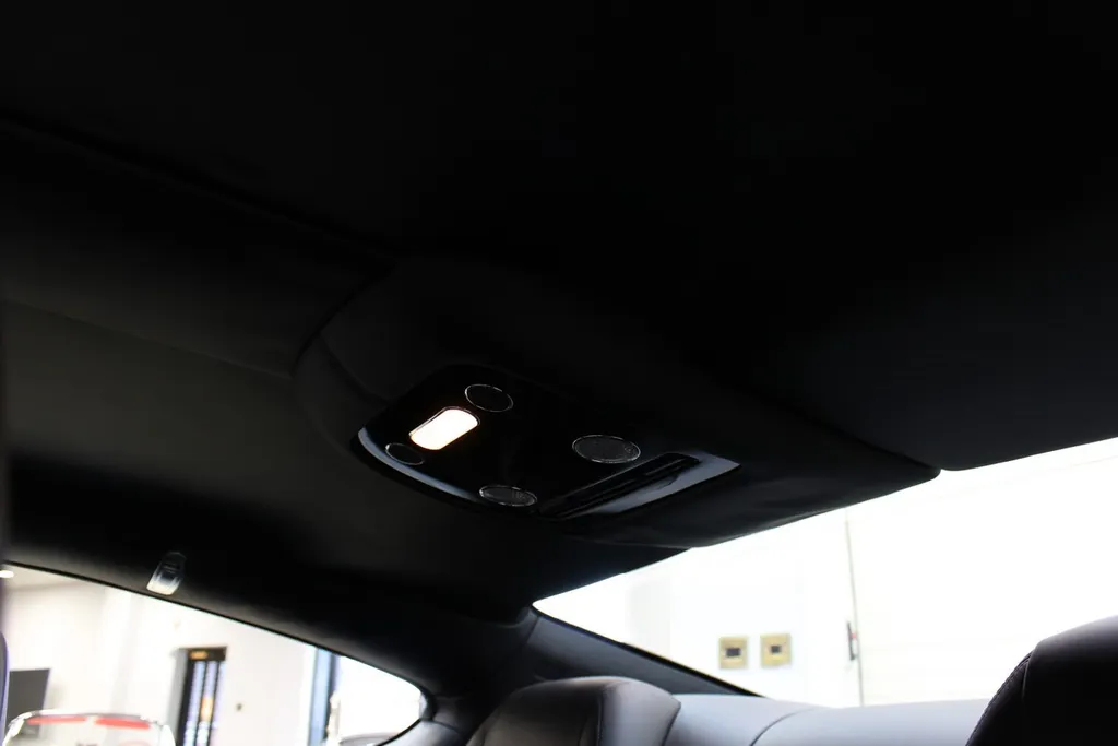 Bentley continental gt dhj1wpu2jj le dfumapo