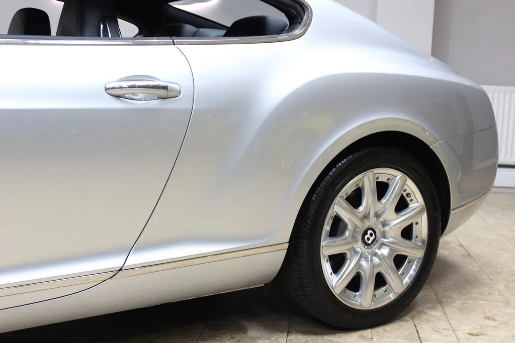 Bentley continental gt v n45iyvatlsgelv7fequ