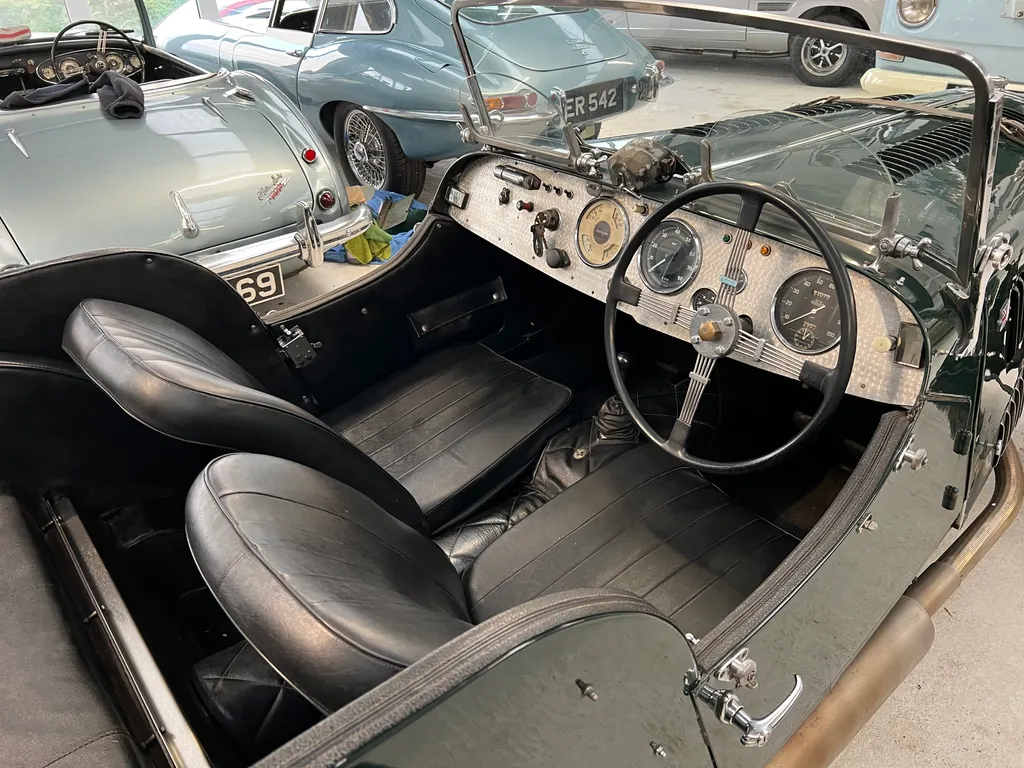 Morgan plus 4 flat rad 4 v2uf qa4b7t f0cvbbtdc