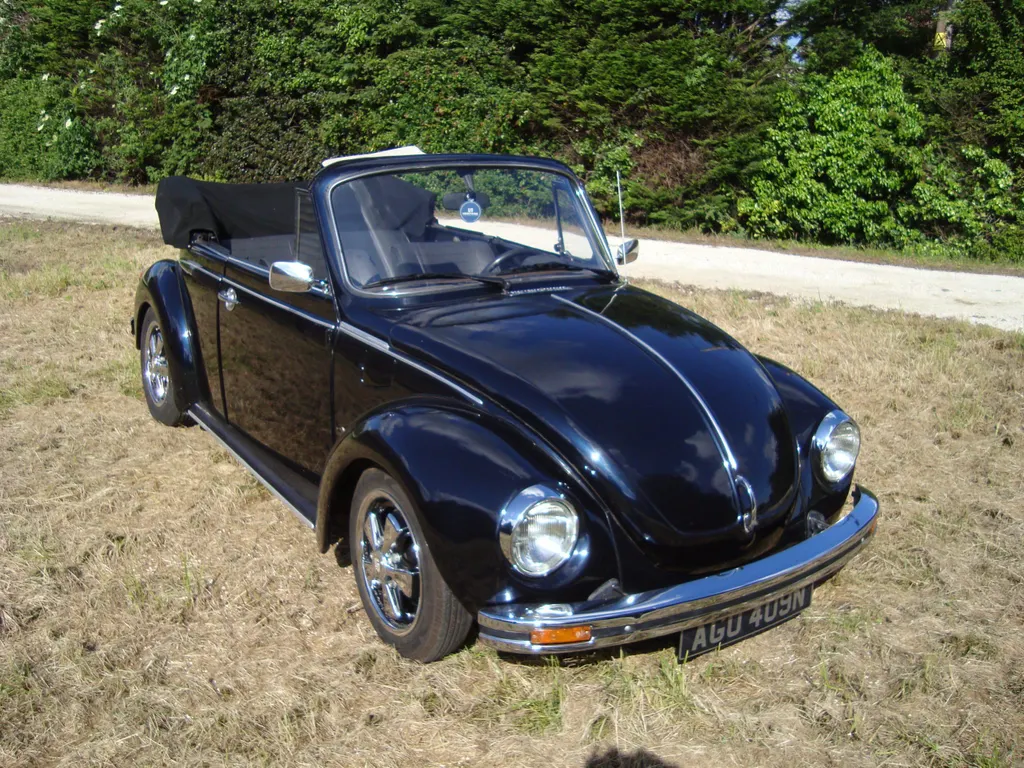 Volkswagen beetle 1303 karmann ghia 1mr7adsg74olcumsmygqu