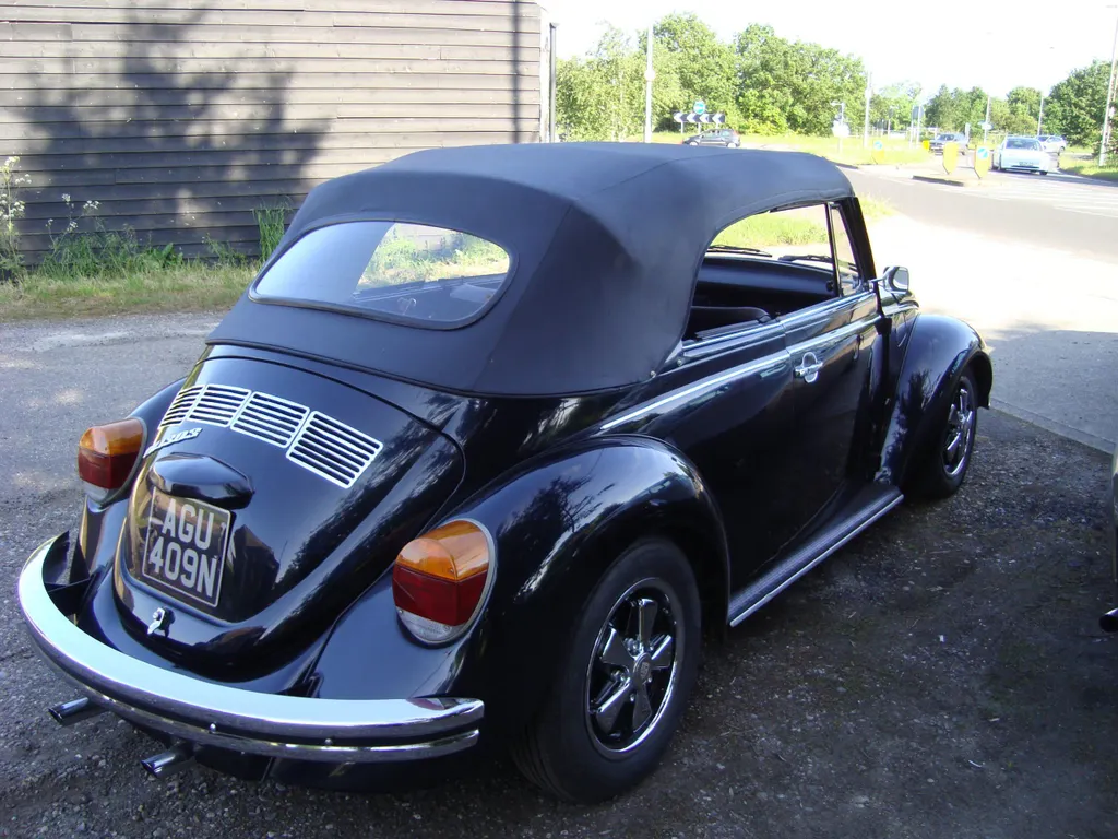 Volkswagen beetle 1303 karmann ghia fpqsakqjrdordkyghhm9n