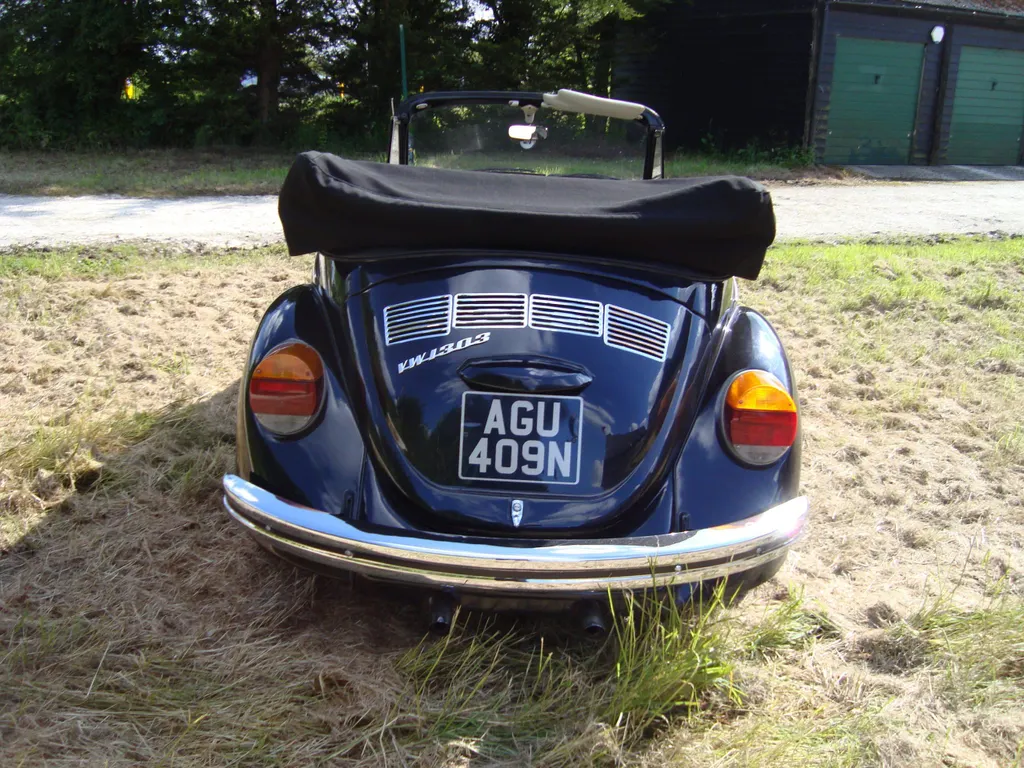 Volkswagen beetle 1303 karmann ghia vcpseyzkn6nox2zgpbfxc