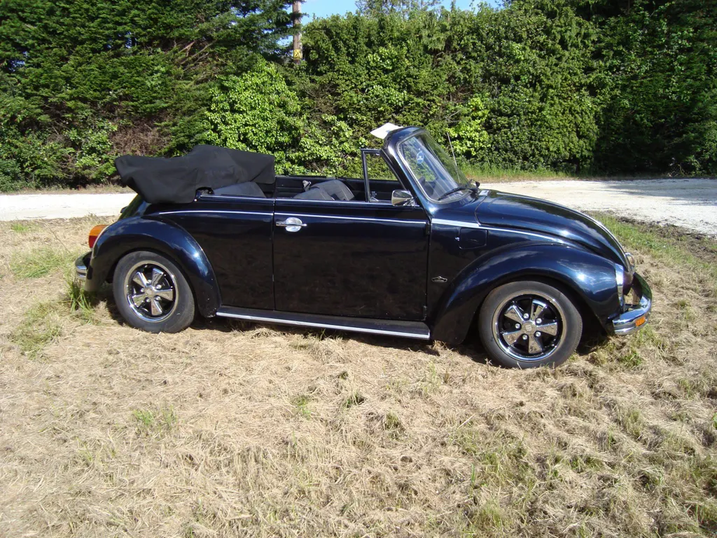 Volkswagen beetle 1303 karmann ghia hlc8nyzhtb9ws1k4nkjw3