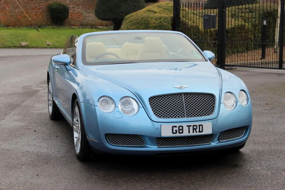 Bentley continental gtc 9mw6m5p2w9obiegvciijq