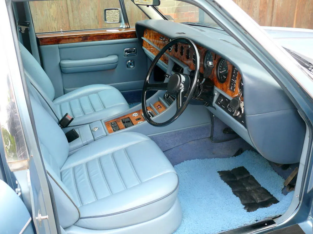 Bentley  mulsanne s  u5iakldf0peyyegygachx