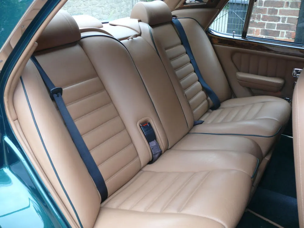 Bentley brooklands 1uuaqi0 ya18gwuqrgfx3