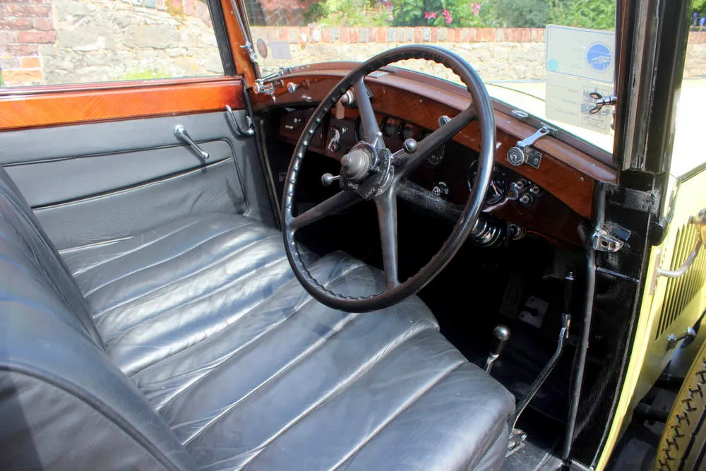 Rolls royce phantom ii  39l dblf38bam6b7stfry