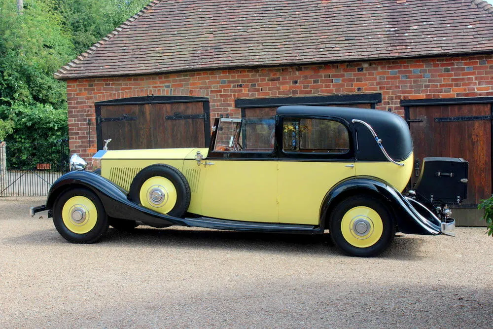 Rolls royce phantom ii  xmiva buoxs1jpl8tlx n