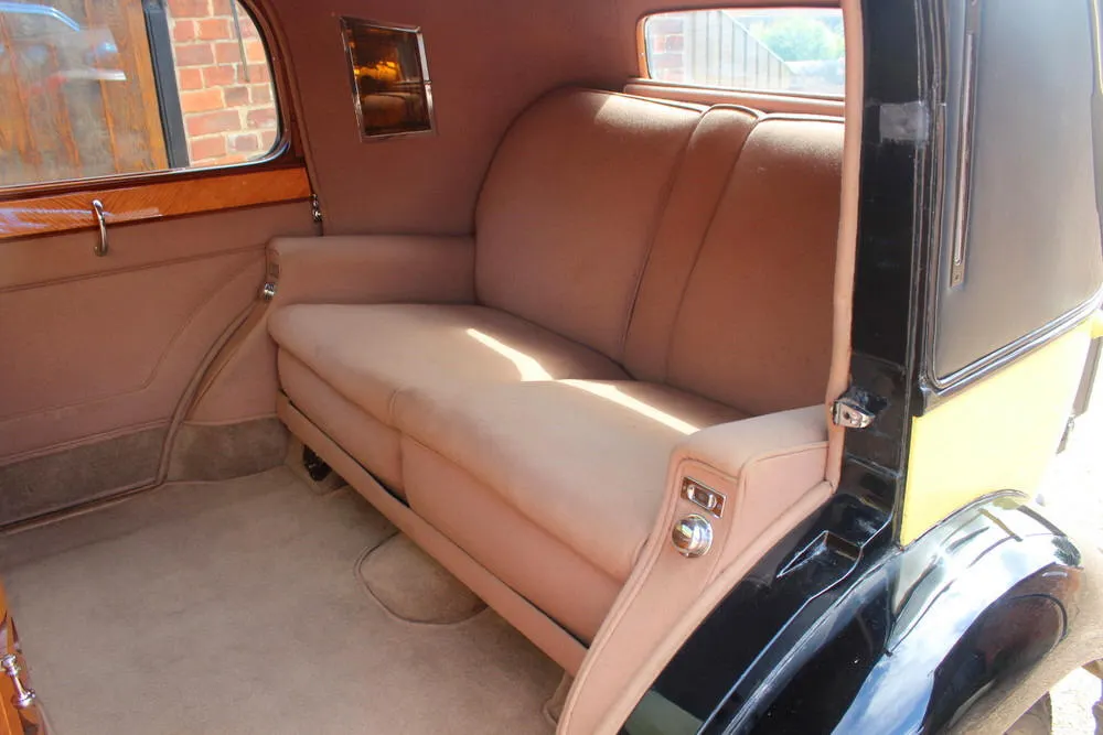 Rolls royce phantom ii  vs1shwf4hhf1mbzmudlzv