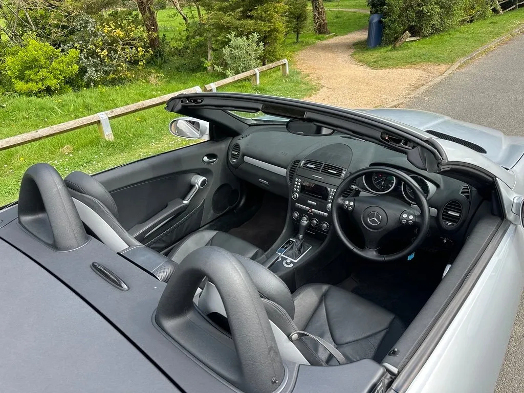 Mercedes benz slk ujetdub7eb4sjk5omoik7