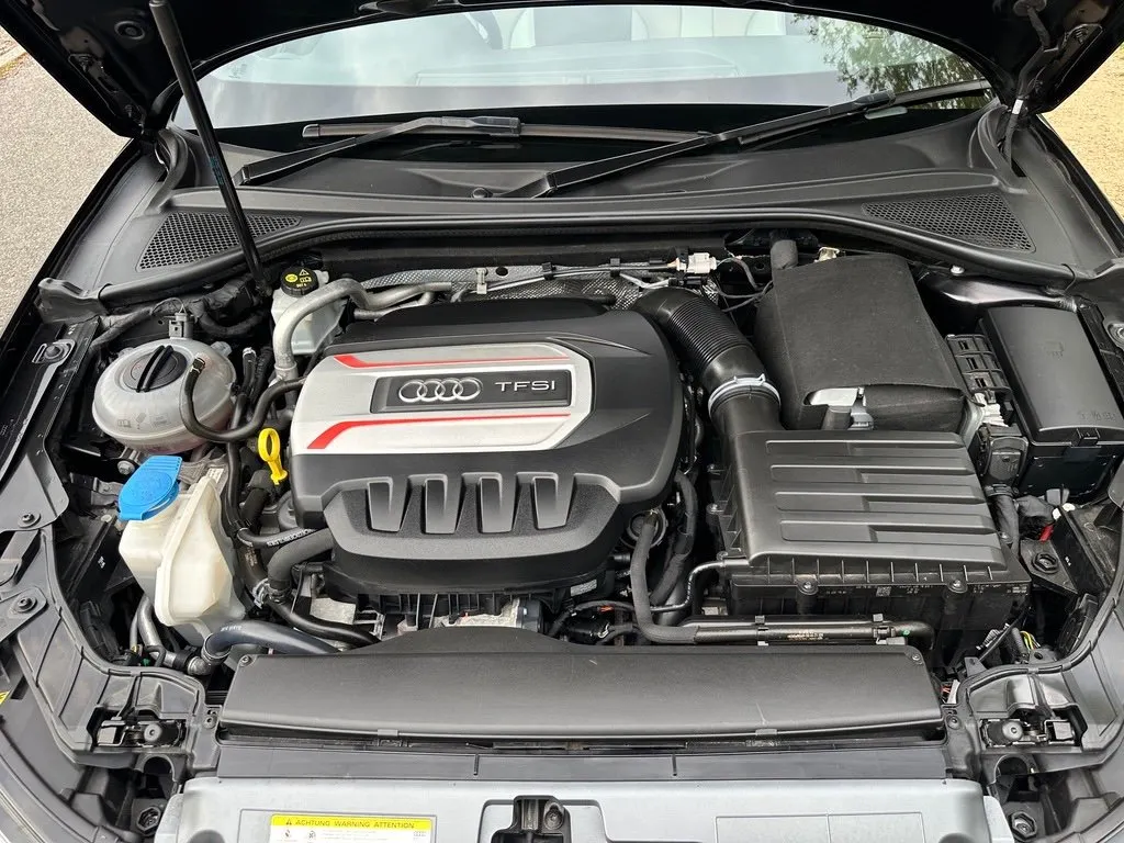 Audi s3 quattro dpb2eskdrh39ds8j7urwp
